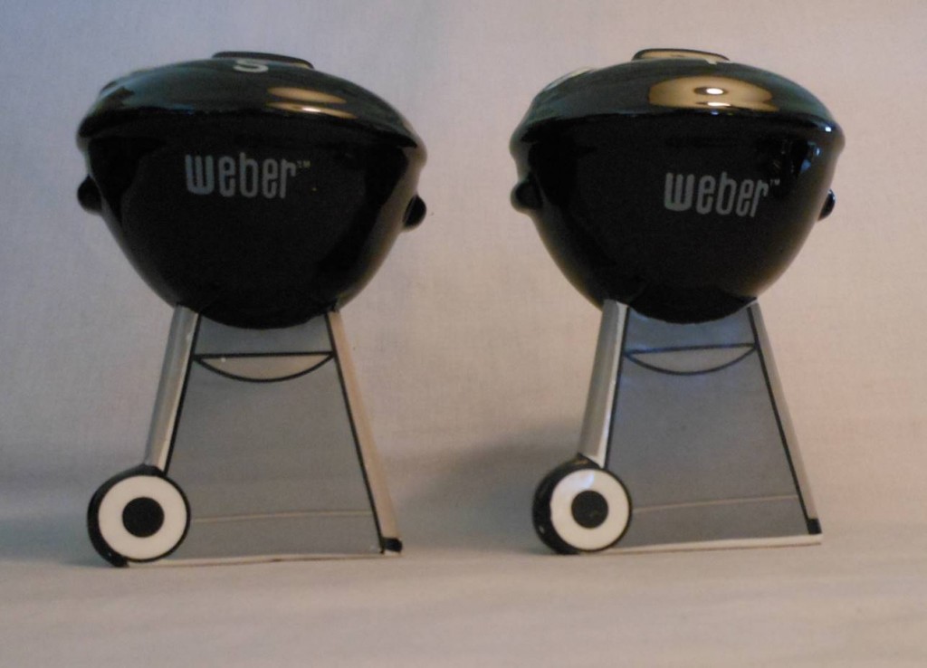 Novelty Salt & Pepper Shakers Club